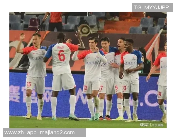 上海申花与山东鲁能的激战谁能笑到最后中超精彩对决即将上演